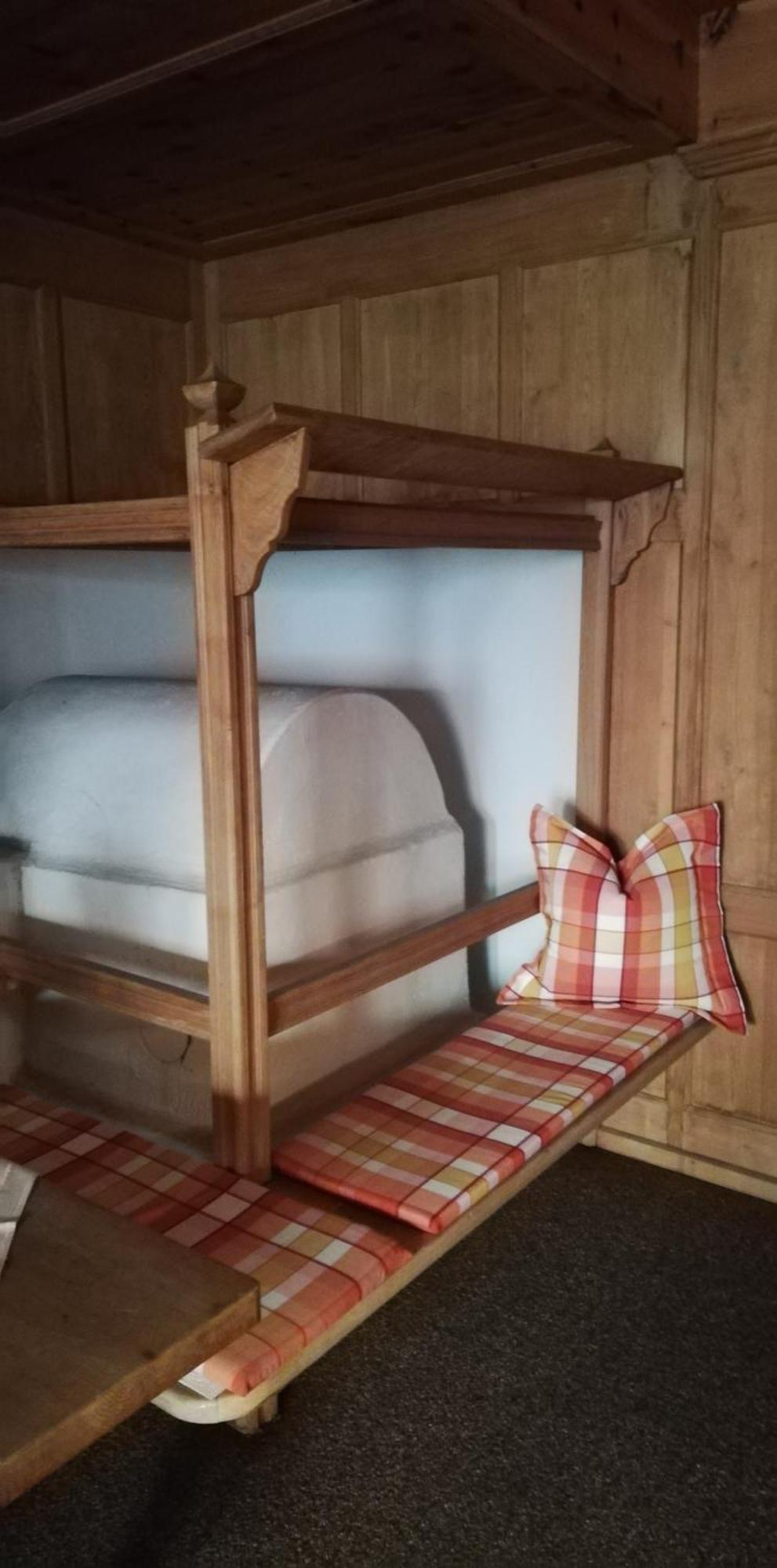 Ferienwohnungen St Hippolyt Mit Hallenbad Lagundo Exteriör bild